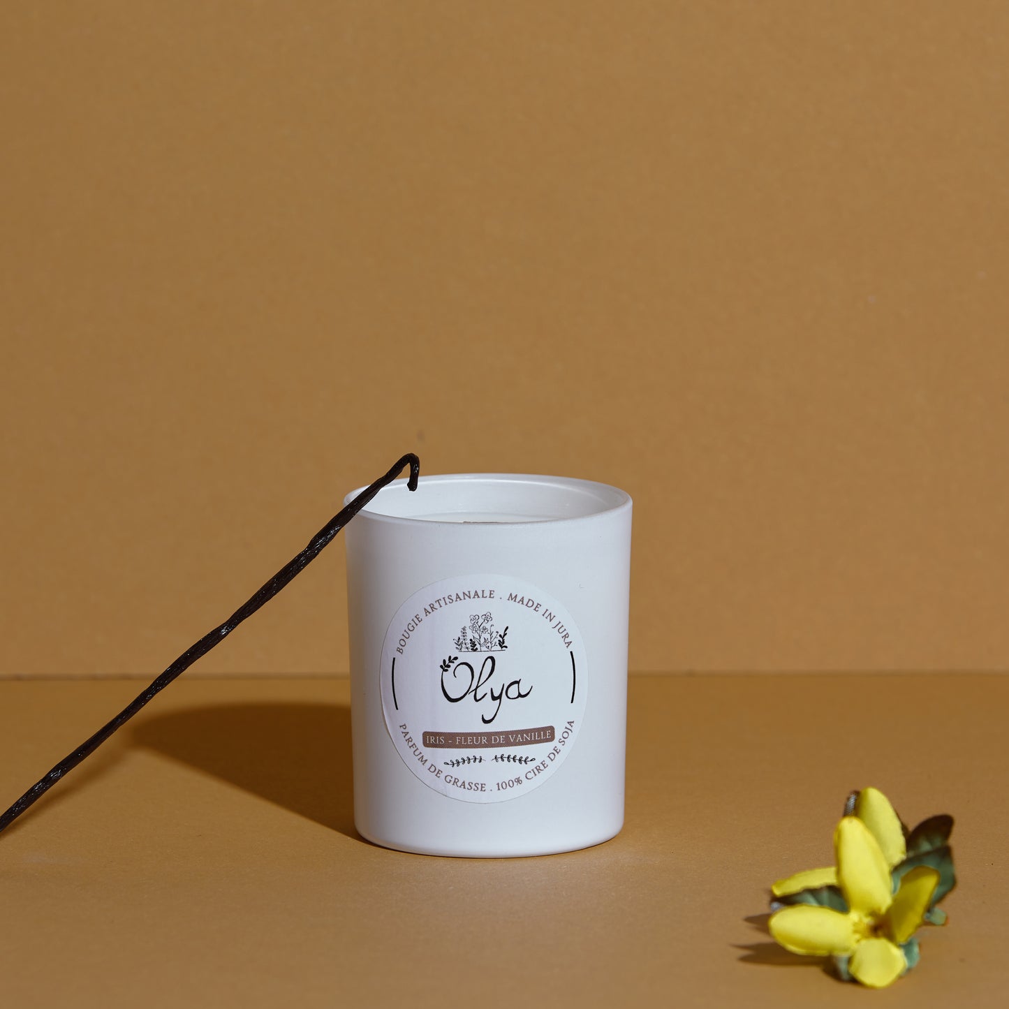 Iris/Vanilla flower - Scented artisanal candle - Limited edition 